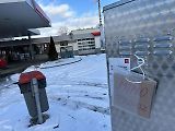 Motoristé se v těchto mrazivých dnech mohou na benzinkách setkat i s takovými oznámeními