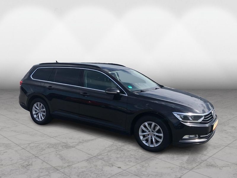 Volkswagen Passat 2.0 TDI DSG - fotka 6 z 29