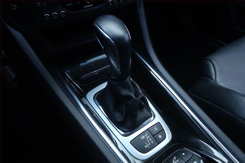 Citroën C5 (2012) Exclusive 2.0 HDi, Automat - fotka 13 z 23