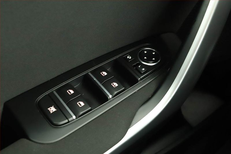Kia Ceed (2021) 1.5 T-GDI MHEV, Automat, ČR - fotka 13 z 16
