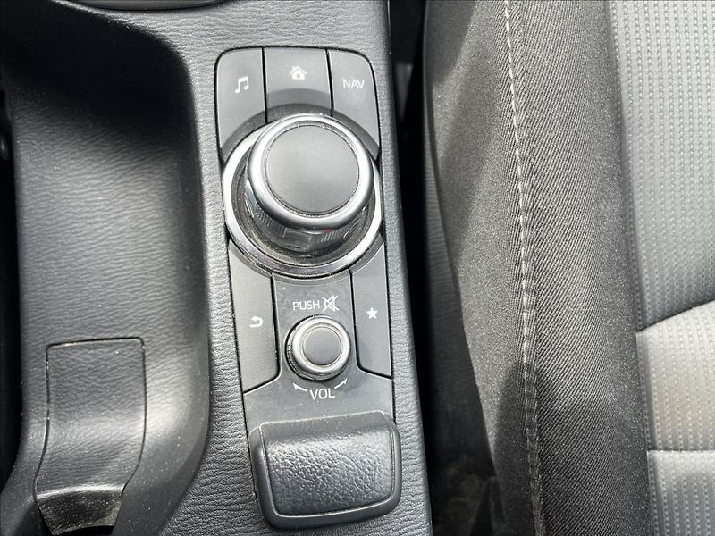 Mazda CX-3 1,5 D-SKYACTIV 77KW KLIMA TZ - fotka 22 z 41