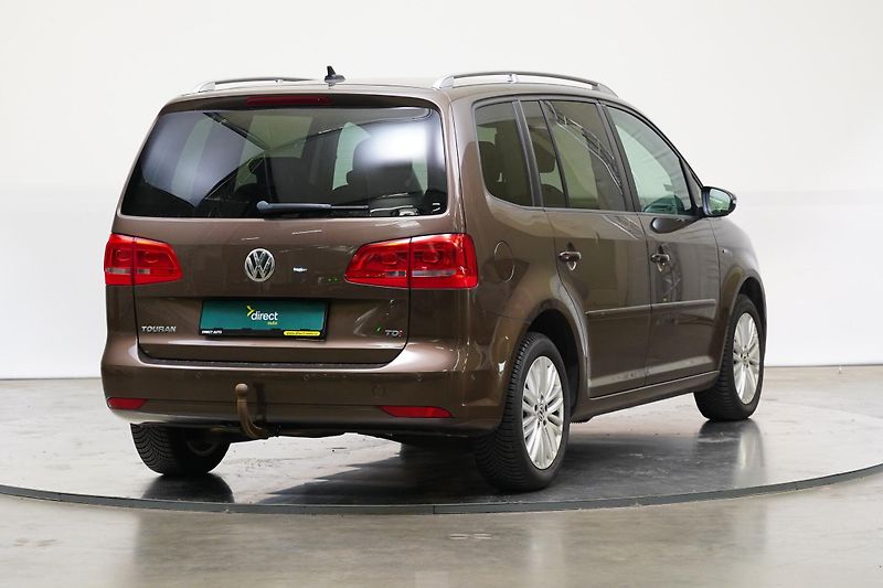 Volkswagen Touran - fotka 2 z 6
