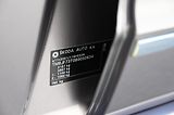 Škoda Superb 2.0TDI 125KW rezervace 3/2011 - náhled 40