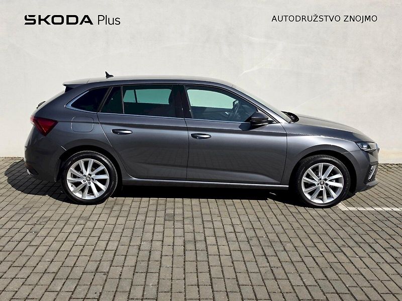 Škoda Scala (2025) 1,5TSI 110KW TOP SELECTION - fotka 32 z 33