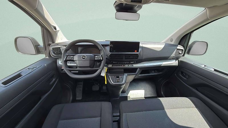 Opel Vivaro (2026) L2 (L) Combi 2.2 CDTi 180k AT8 - fotka 15 z 25