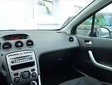Peugeot 308 (2008) 1.6 THP, 7 míst, po STK - náhled 8