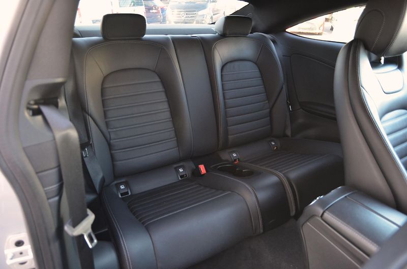 Mercedes-Benz Třídy C (2016) C 250d 4Matic AMG ČR Burmester - fotka 16 z 41