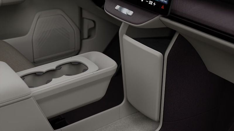 Volvo Ostatní (2026) ULTRA, P10 AWD electric, 375 k - fotka 11 z 13