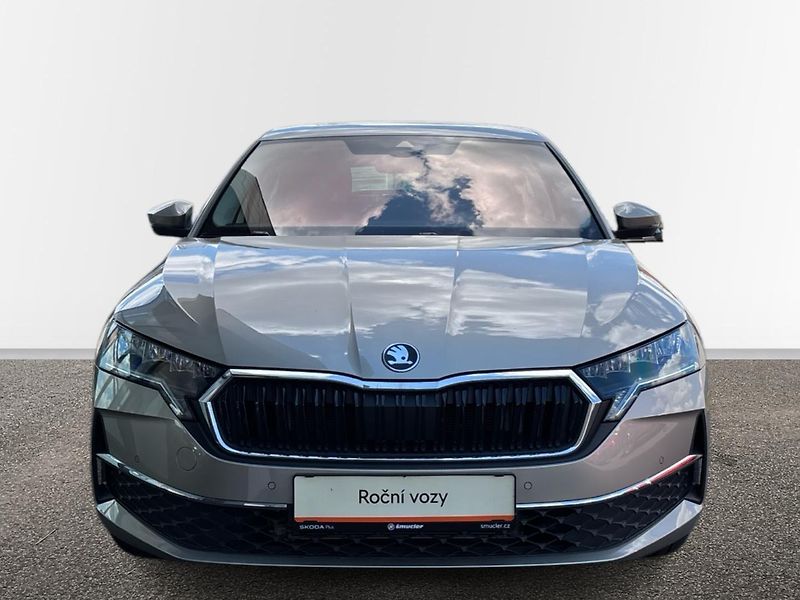 Škoda Octavia Selection - fotka 4 z 24