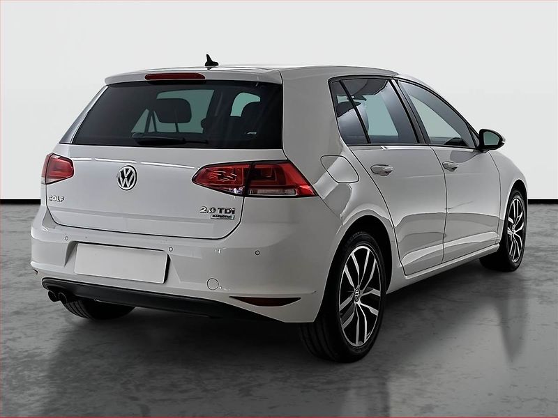 Volkswagen Golf (2015) Comfortline 2.0 TDI, Automat - fotka 5 z 22