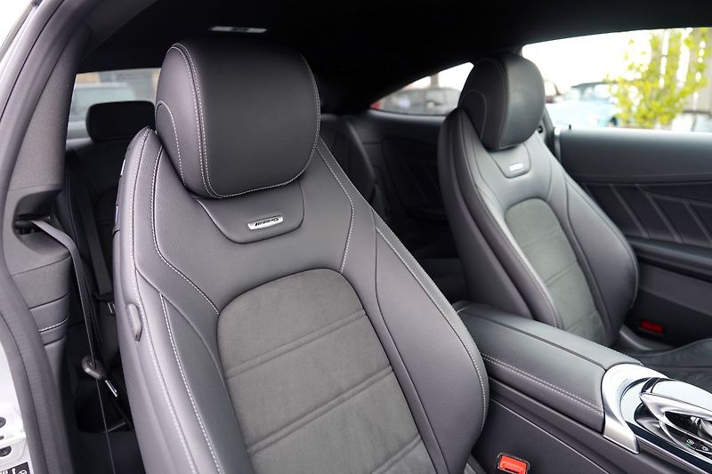 Mercedes-Benz Třídy C C 63 AMG Performance/480 PS/ČR - fotka 23 z 36