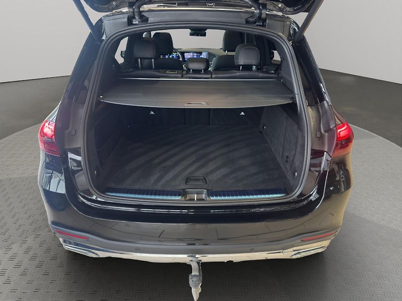 Mercedes-Benz GLE (2025) 450 d 4MATIC AMG - fotka 25 z 26