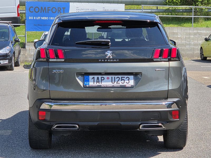 Peugeot 3008 (2018) 1.6 PT 165 GT-line EAT6 - fotka 4 z 29