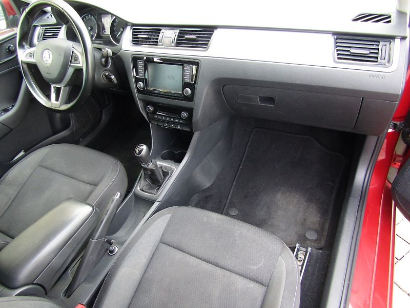 Škoda Rapid (2016) 1.4 TDI 66kW 5dv - fotka 14 z 43