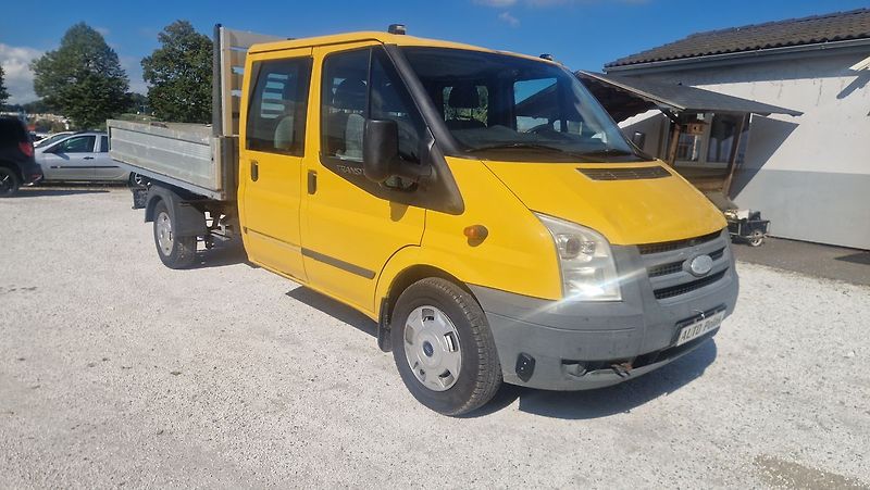 Ford Transit 2.4 TDci - fotka 2 z 11