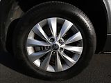 Škoda Karoq 2,0 TDi,110kW,1majČR,4x4,DPH - náhled 23