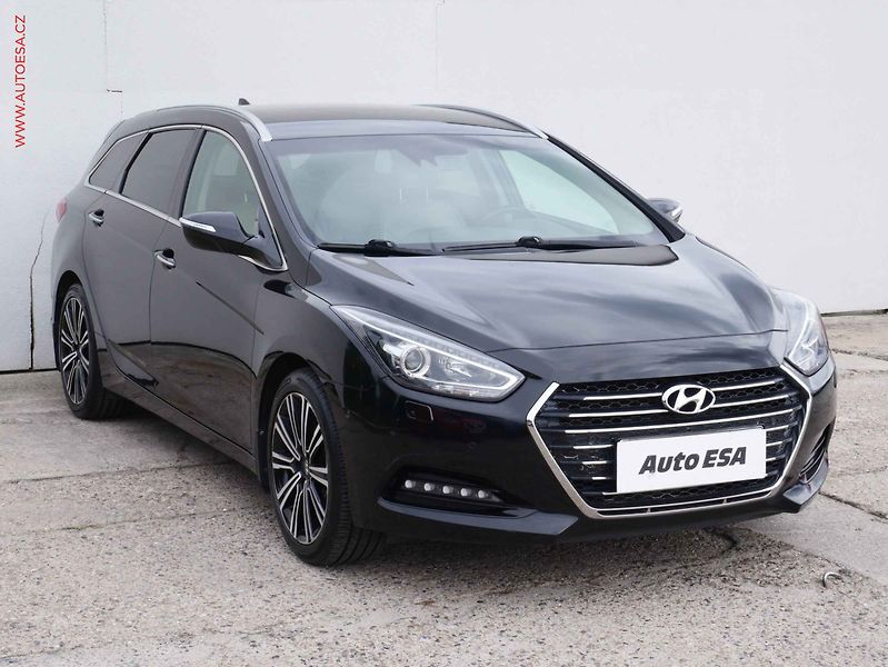Hyundai i40 (2016) 1.7 CRDI, ČR, AT, navi, xenon - fotografie inzerátu