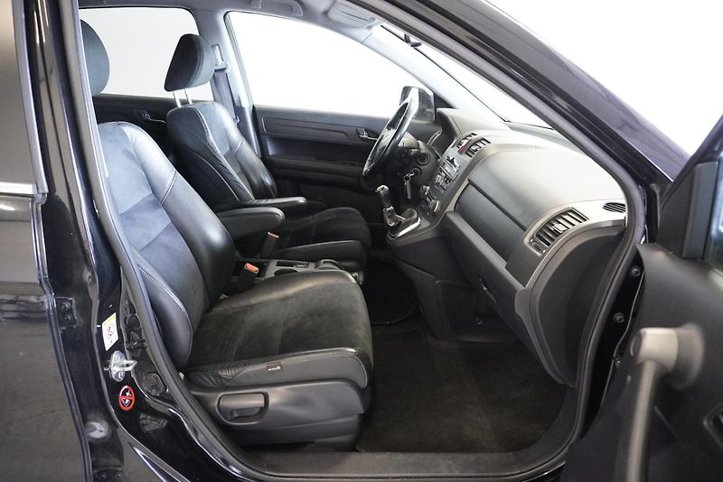 Honda CR-V 2.0 ELEGANCE SE - fotka 24 z 29