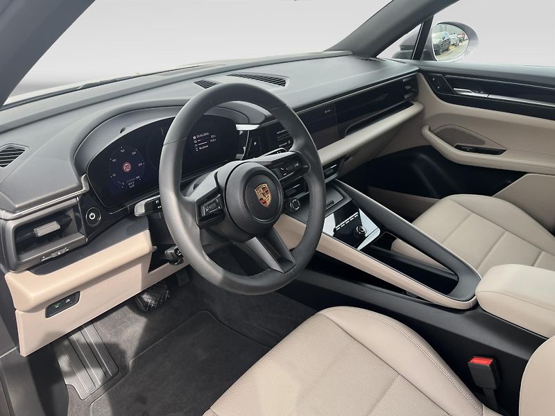 Porsche Macan Electric - fotka 16 z 25