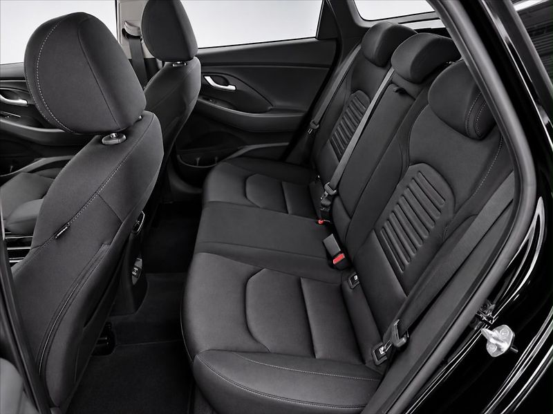 Hyundai i30 (2025) 1,5 STYLE - NOVÝ VŮZ - fotka 13 z 14