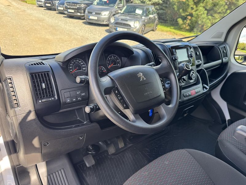 Peugeot Boxer 2.2,8p.,čelo,klima,temp.,DPH - fotka 33 z 46