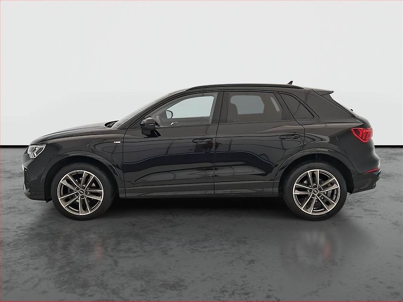 Audi Q3 (2024) S line 35 TFSI - fotka 3 z 19