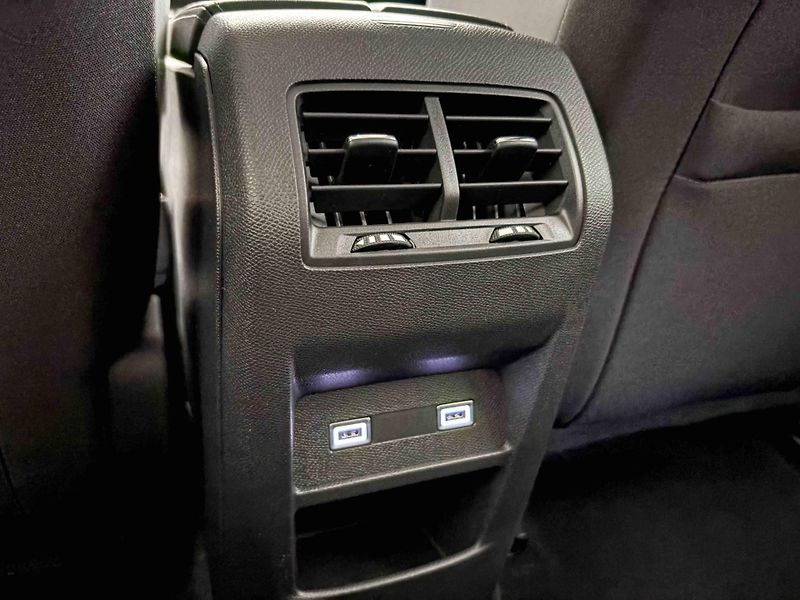 Peugeot 308 (2026) SW Allure 1.5 BlueHDi 130 EAT8 - fotka 41 z 43