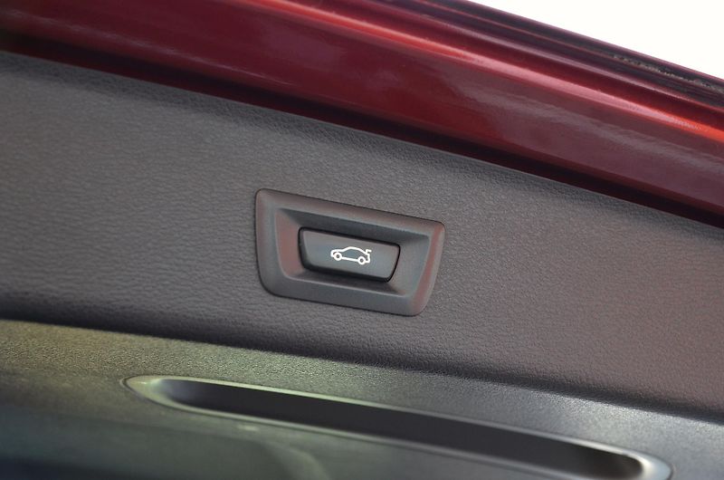 BMW X3 (2012) xDrive 20d 135kW AUTOMAT / ČR - fotka 12 z 36