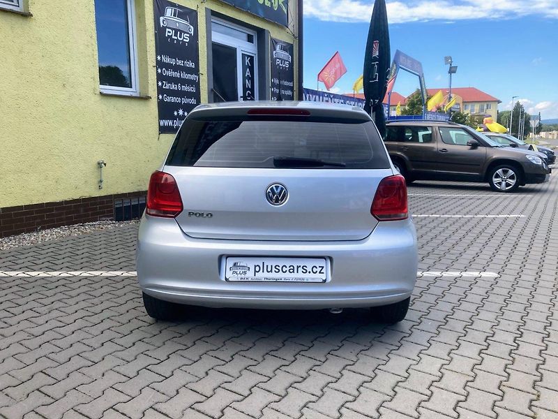 Volkswagen Polo 1,2 (51kW)*KLIMATIZACE* - fotka 4 z 11