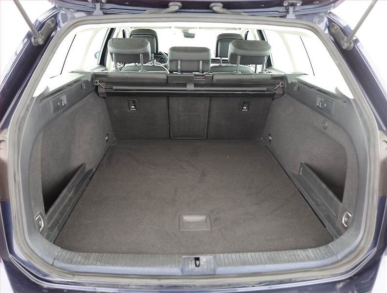 Volkswagen Passat (2016) Comfortline 2.0 TDI, 4X4 - fotka 17 z 18