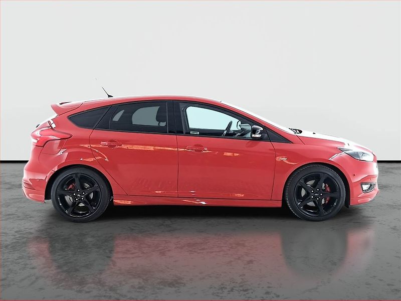 Ford Focus (2017) 1.5 EcoBoost, Serv.kniha, Navi - fotka 6 z 19