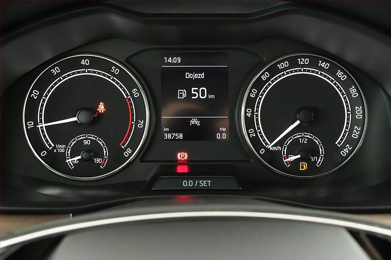 Škoda Scala (2023) Style 1.0 TSI, ČR,1.maj - fotka 10 z 19