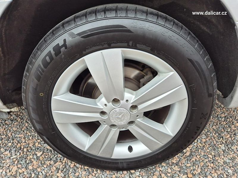 Mercedes-Benz Viano (2012) 2.2CDi 120KW TREND EDITION - fotka 46 z 48