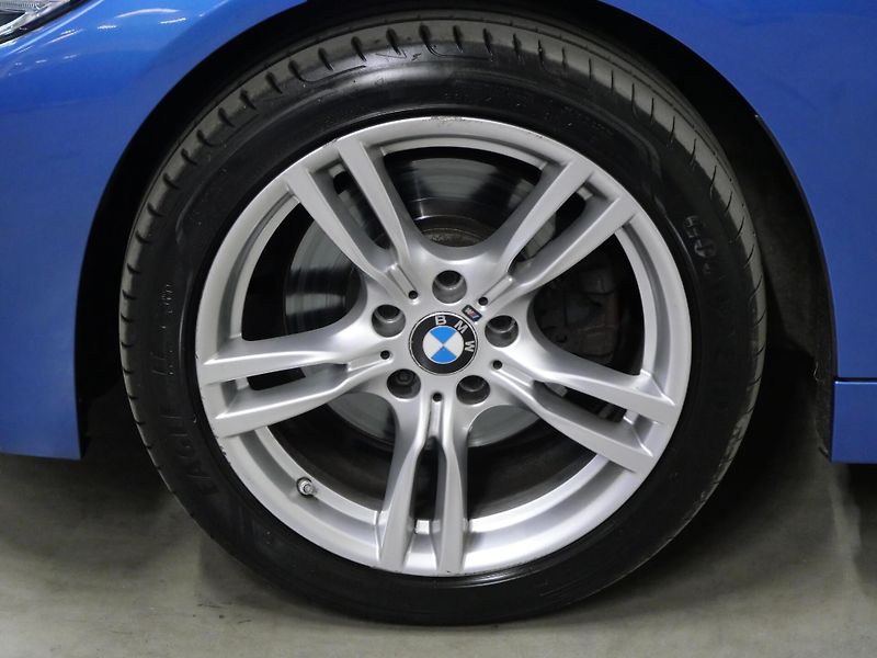 BMW Řada 4 - fotka 10 z 25