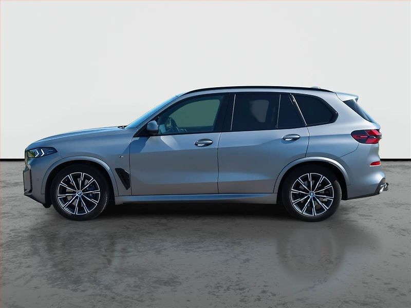 BMW X5 (2023) xDrive30d - fotka 3 z 14