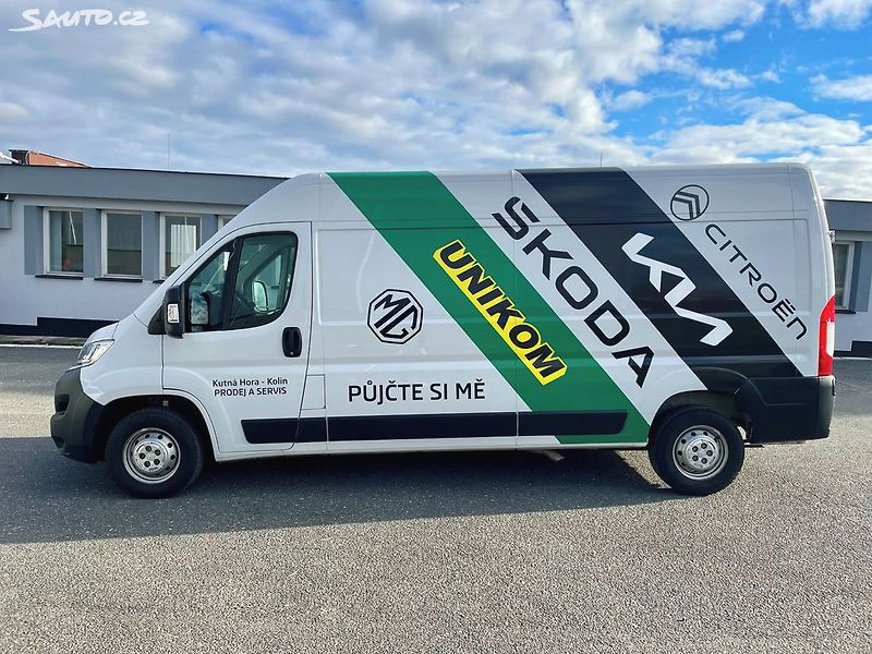 Citroën Jumper Furgon 35 L3H2 2,2BlueHDi 165k - fotka 4 z 5