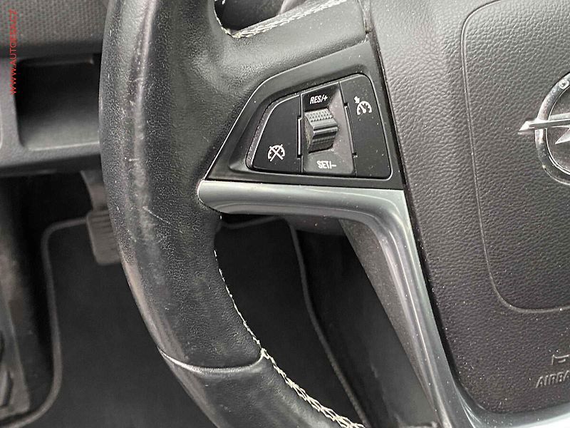 Opel Meriva (2016) 1.4TSi, Edition, park. čidla - fotka 13 z 16