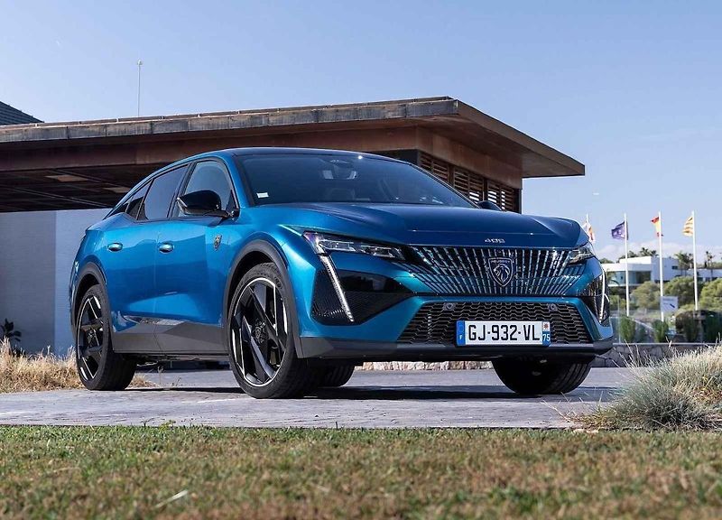 Peugeot 308 je pohledný rodinný vůz se širokou nabídkou motorizací