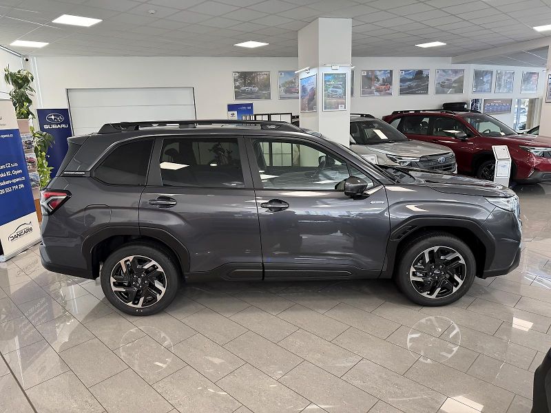 Subaru Forester (2025) Comfort Navi Lineartronic - fotka 6 z 23