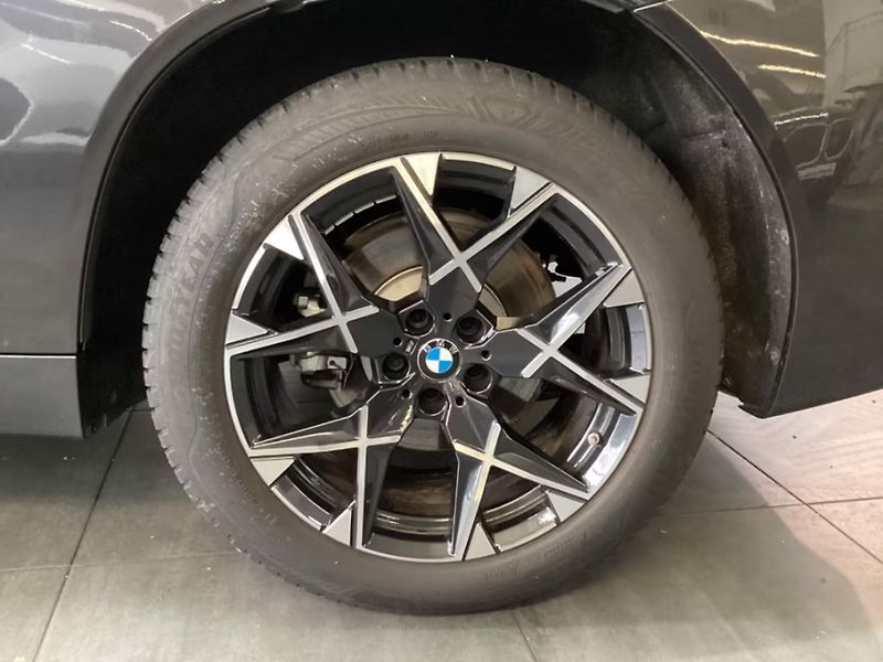 BMW X3 xDrive20d M-Sport 360 HuD Pano - fotka 8 z 22