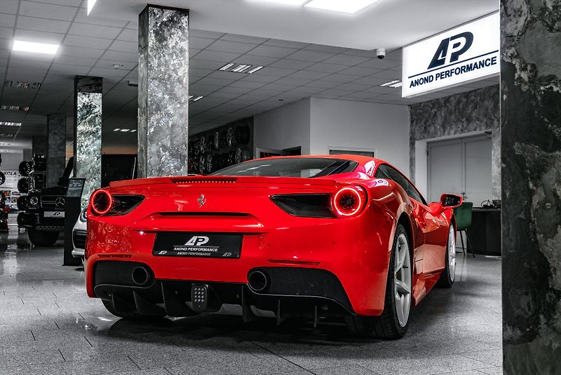 Ferrari 488 GTB NOVITEC/CARBON/LIFT/ZÁRUKA - fotka 5 z 20