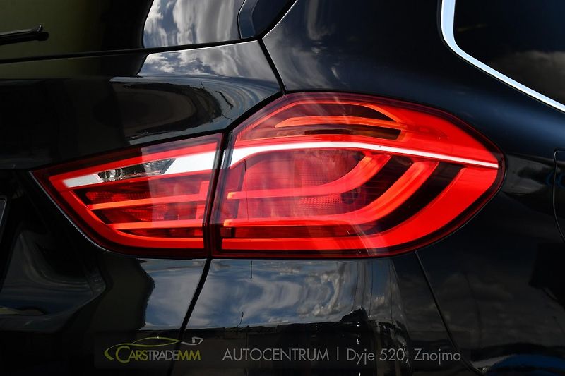 BMW Řada 2 216d GRAND TOURER TAŽNÉ 7MÍST - fotka 54 z 54