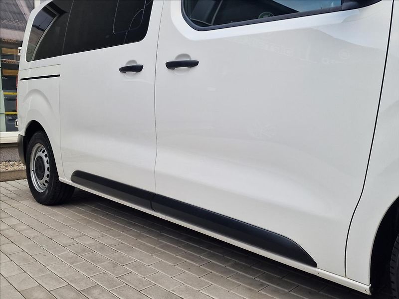 Toyota ProAce Verso 1.5 D-4D 8-míst,ČR,1.Majitel - fotka 37 z 46