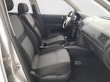 Volkswagen Golf (2003) 1.4 16V, nová STK - náhled 9