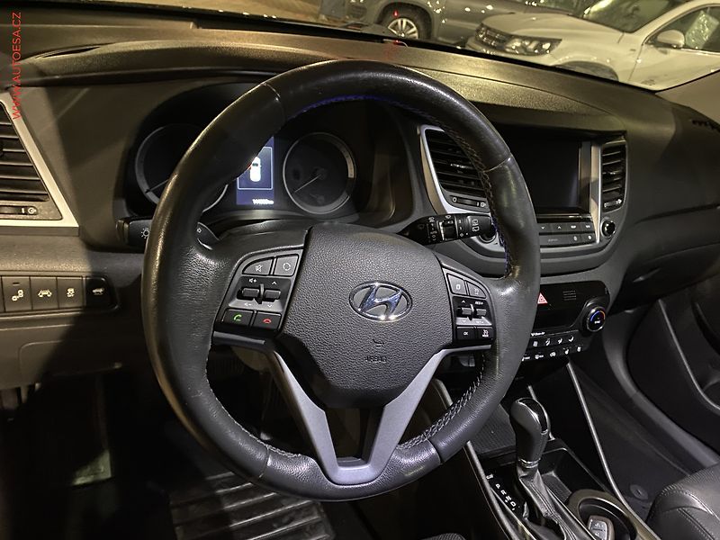 Hyundai Tucson (2016) 2.0 CRDi 4WD, Premium, AT - fotka 15 z 21