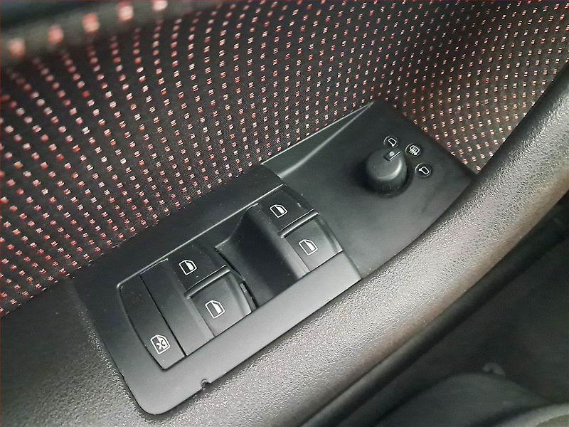Audi A3 (2008) 1.6, Tempomat - fotka 16 z 16