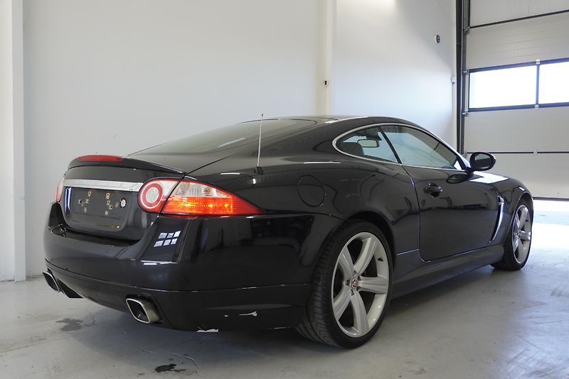 Jaguar XK8 4,2I AUT. - fotka 9 z 41