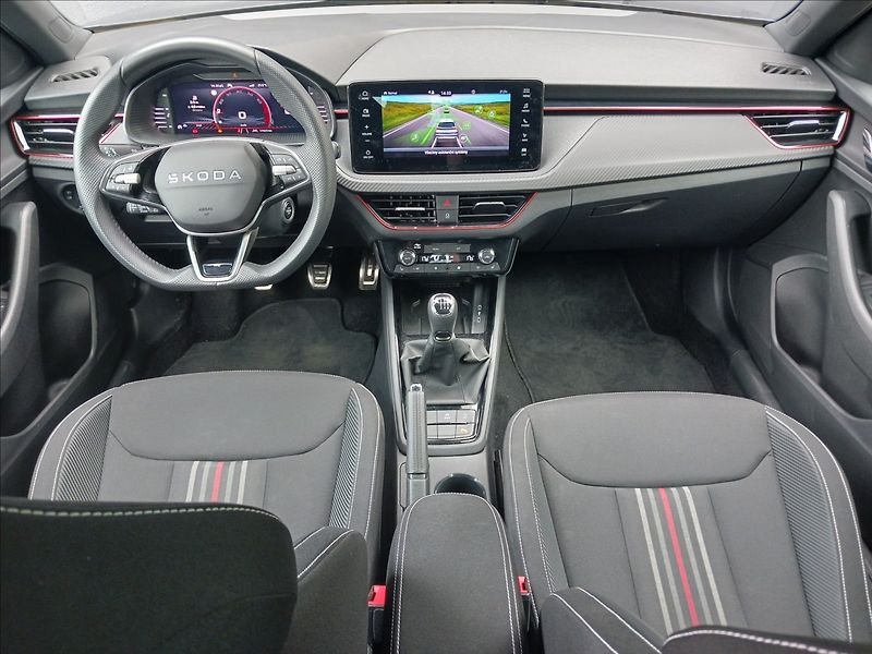 Škoda Kamiq 1,5 TSI 110kW MONTE CARLO - fotka 17 z 27