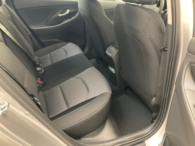 Hyundai i30 WG 1,0 T-GDI MT COMFORT - fotka 10 z 14