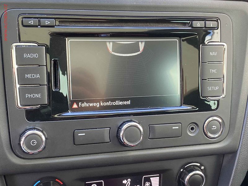 Škoda Rapid (2015) 1.2 TSi, Monte Carlo, xenon - fotka 16 z 17